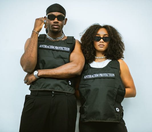 LOOKBOOK ANTIRACISM PROTECTION TACTICAL VEST
